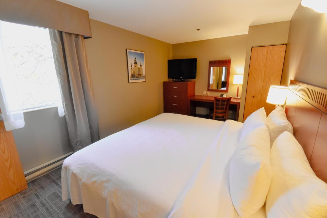 Hotel Canad Destination Centre Garry 3*
